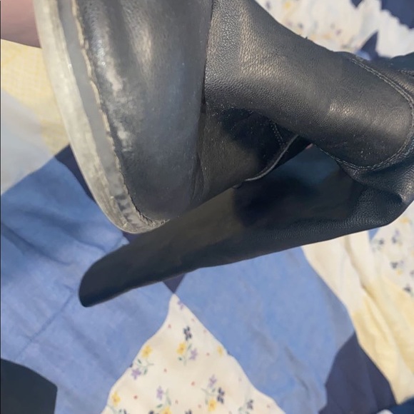 Boots - Picture 6 of 7